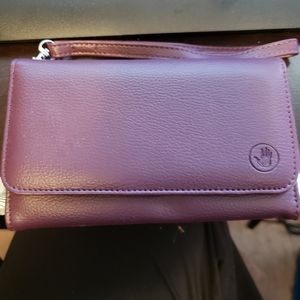 Body Glove Universal Clutch Purple Phone Case